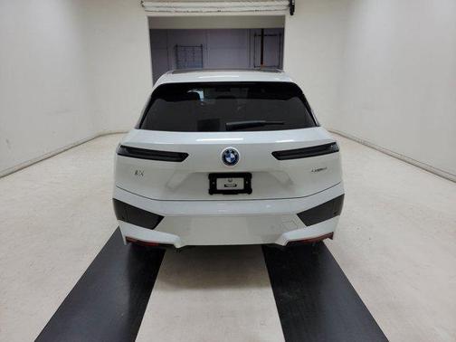 2022 BMW iX xDrive50
