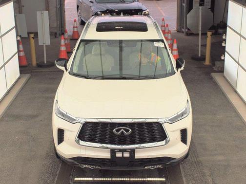2024 INFINITI QX60 Luxe