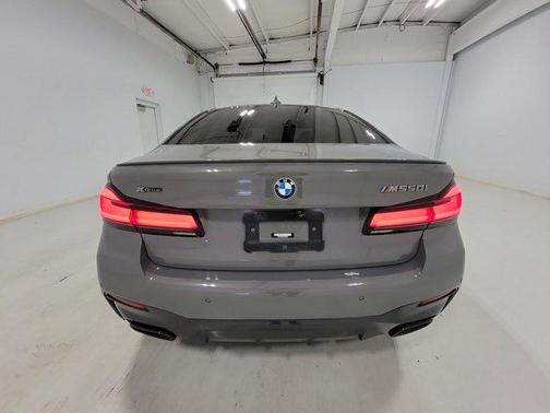 2022 BMW M550 i Xdrive