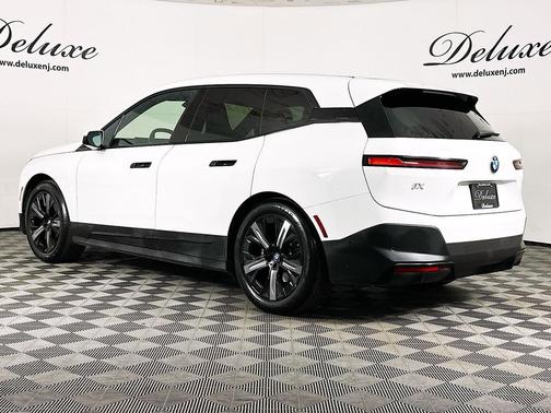 Alpine White 2022 BMW iX xDrive50