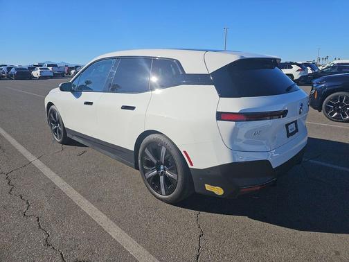 Alpine White 2022 BMW iX xDrive50