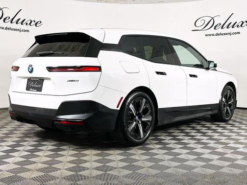 Alpine White 2022 BMW iX xDrive50