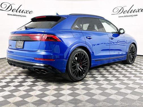 2024 Audi SQ8 4.0T Premium Plus