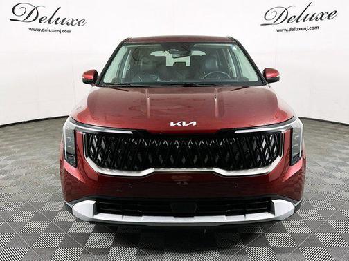 2025 Kia Carnival LXS