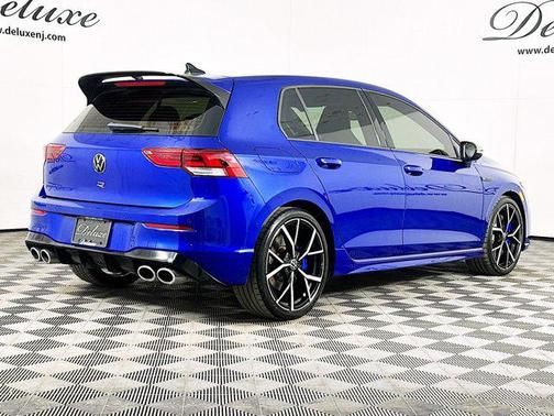2024 Volkswagen Golf R 2.0T Manual
