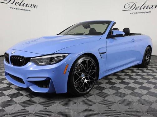 Photo 5 of 42 of 2020 BMW M4 Base