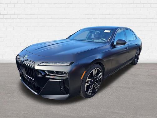Frozen Deep Grey 2023 BMW 760 760i xDrive