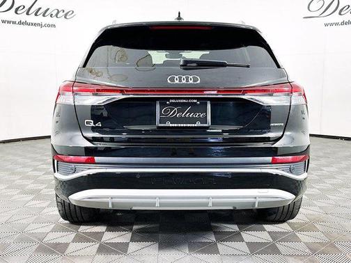2023 Audi Q4 e-tron Prestige