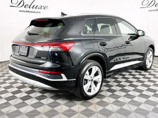 2023 Audi Q4 e-tron Prestige