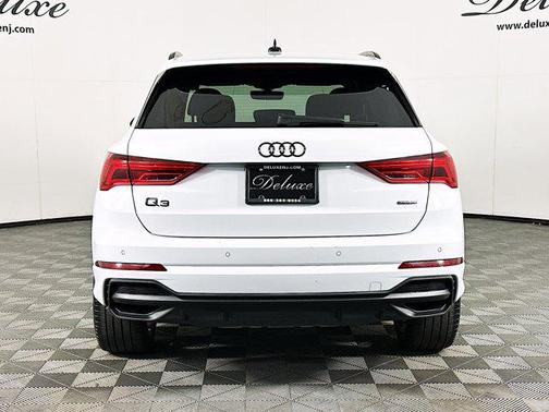 2024 Audi Q3 45 S line Premium Plus