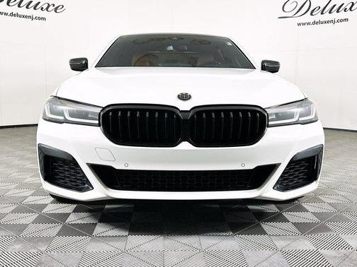 2022 BMW 530e Base