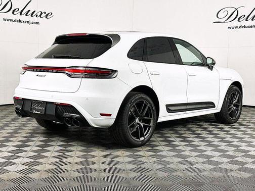 2023 Porsche Macan T