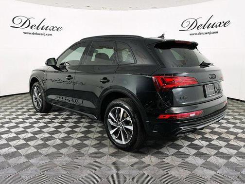 2024 Audi Q5 45 S line Premium
