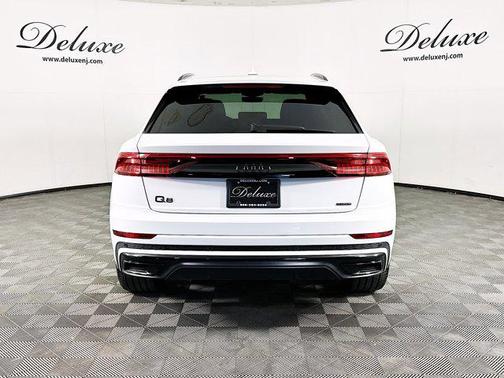 2023 Audi Q8 55 Premium Plus