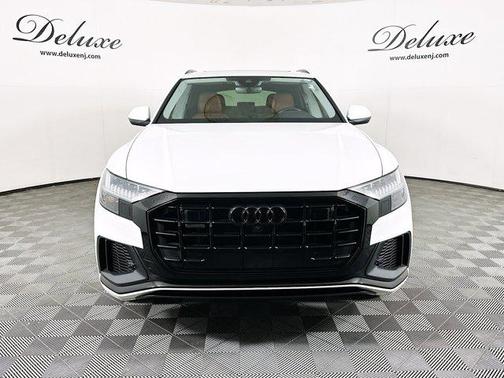 2023 Audi Q8 55 Premium Plus
