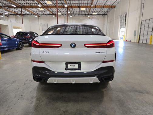 2024 BMW X6 xDrive40i