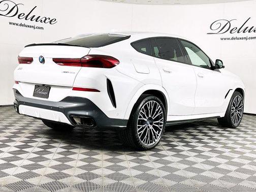 2024 BMW X6 xDrive40i