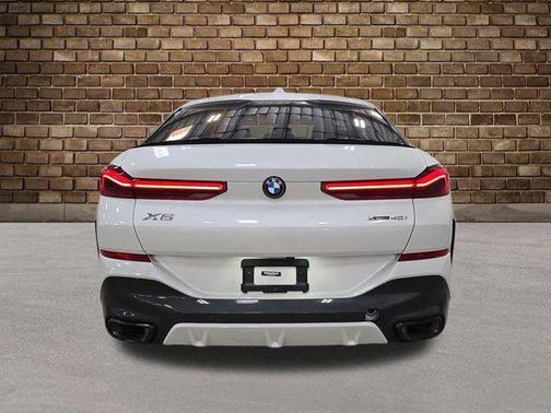 2024 BMW X6 xDrive40i