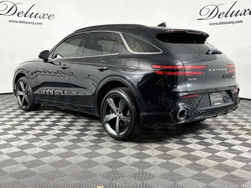 Vik Black 2024 Genesis GV70 3.5T Sport