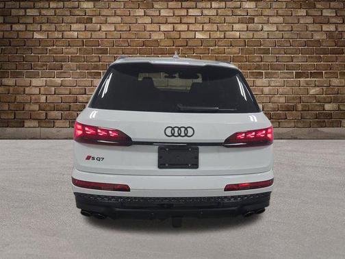 2025 Audi SQ7 4.0T Prestige
