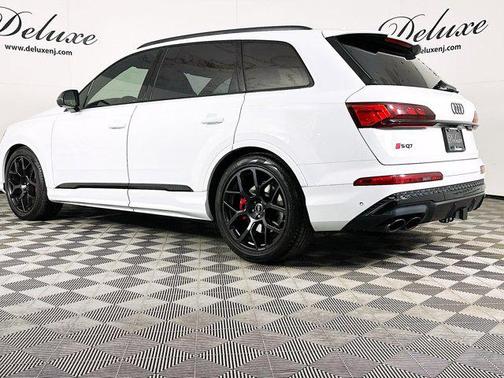 2025 Audi SQ7 4.0T Prestige