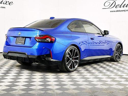 2023 BMW 230 230i xDrive