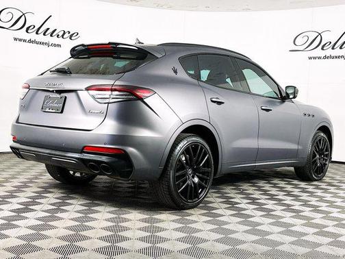 Grigio Metallic 2021 Maserati Levante GTS