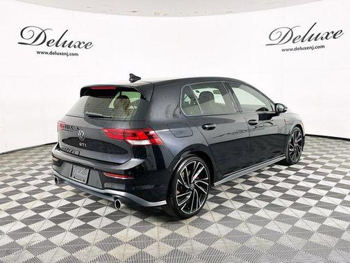 2022 Volkswagen Golf GTI 2.0T S DSG