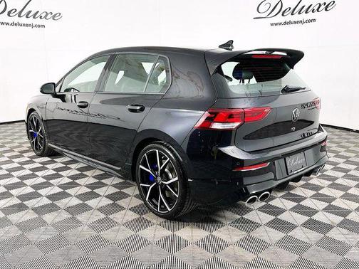 2024 Volkswagen Golf R 2.0T DSG