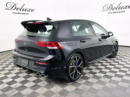 2024 Volkswagen Golf R 2.0T DSG