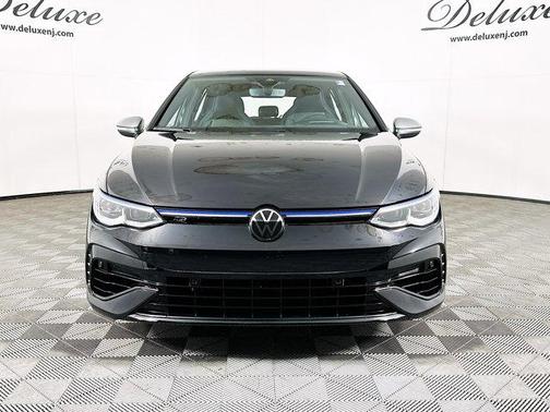 2024 Volkswagen Golf R 2.0T DSG