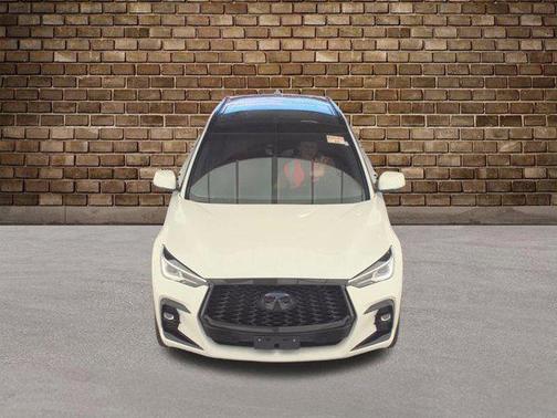 Radiant White 2024 INFINITI QX50 SPORT