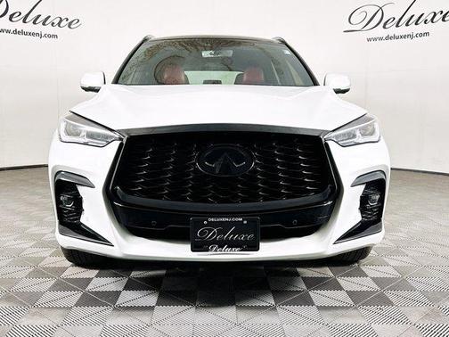 Radiant White 2024 INFINITI QX50 SPORT