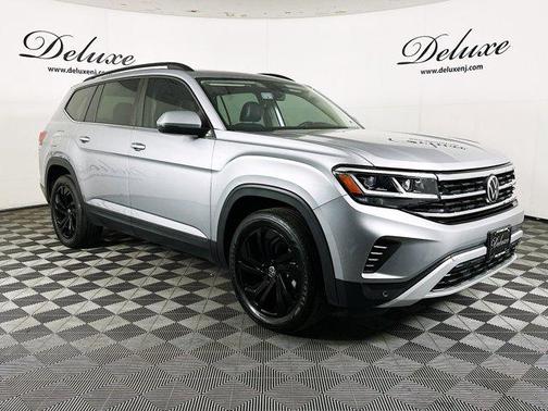 2022 Volkswagen Atlas 3.6L SE w/Technology