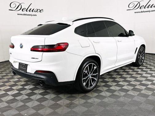 2021 BMW X4 xDrive30i