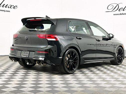 2025 Volkswagen Golf R 2.0T DSG