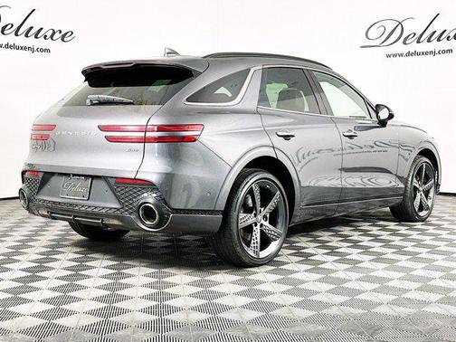 2022 Genesis GV70 2.5T