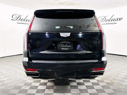 2023 Cadillac Escalade ESV Sport Platinum