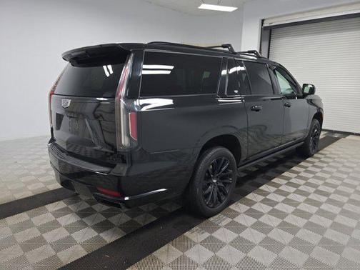 2023 Cadillac Escalade ESV Sport Platinum