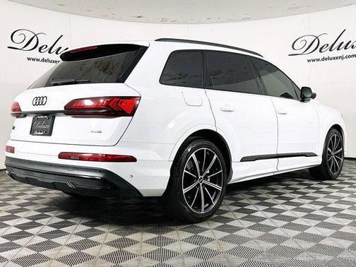 2024 Audi Q7 55 Prestige