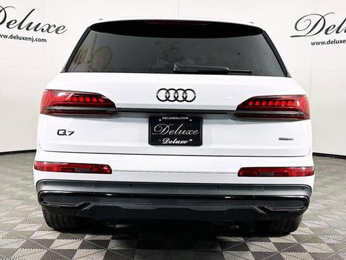 2024 Audi Q7 55 Prestige