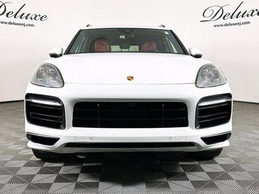 2022 Porsche Cayenne GTS