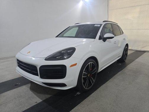 2022 Porsche Cayenne GTS