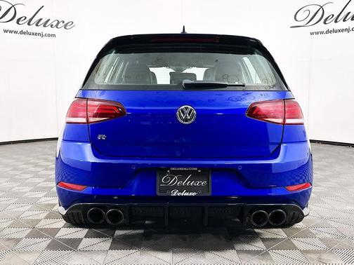 Lapiz Blue Metallic 2018 Volkswagen Golf R 2.0T Manual