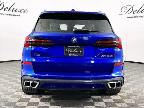 2024 BMW X5 M60i
