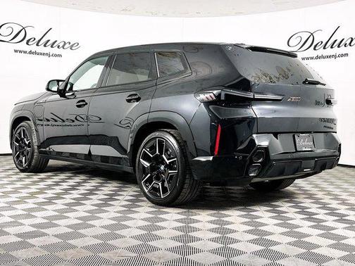 Black Sapphire Metallic 2023 BMW XM Base