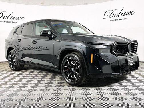 Black Sapphire Metallic 2023 BMW XM Base