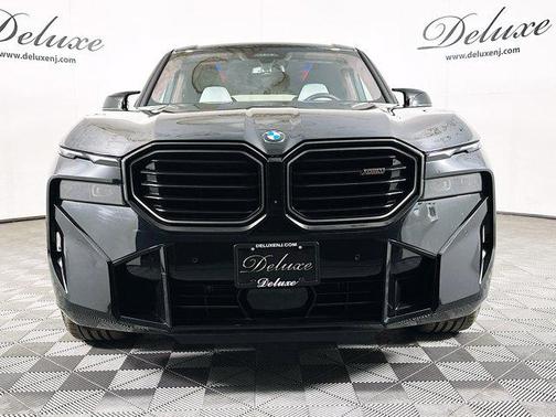 Black Sapphire Metallic 2023 BMW XM Base