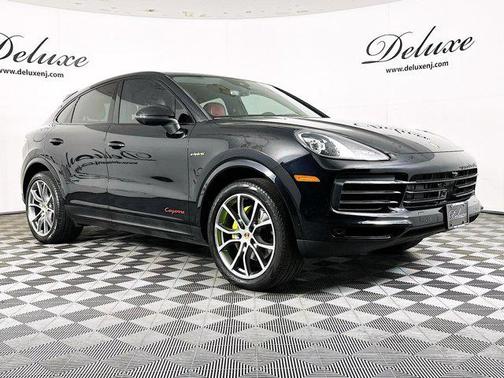 2022 Porsche Cayenne Cayenne