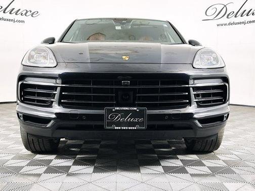 2022 Porsche Cayenne Cayenne